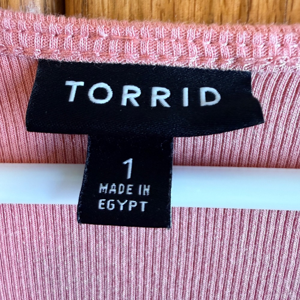 Torrid Pink Ribbed Lace Trim Henley‎ Long Sleeve Top Plus Size 1 1X, Fits M/L - Picture 3 of 10
